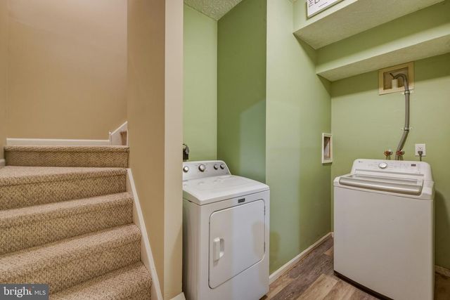 100 HETTON CT, Glassboro, NJ 08028