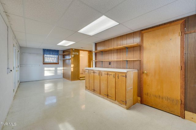 2513 Larkspur Drive, Johnson City, TN 37604