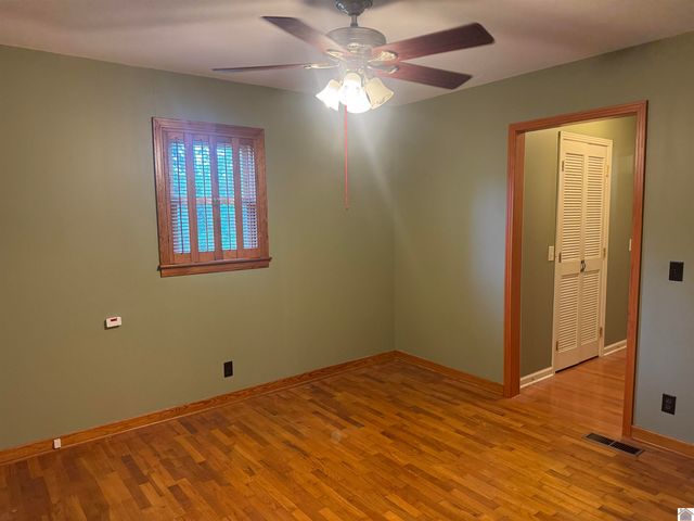 289 Radio Road, Almo, KY 42020