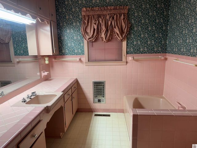 289 Radio Road, Almo, KY 42020