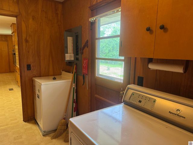 289 Radio Road, Almo, KY 42020
