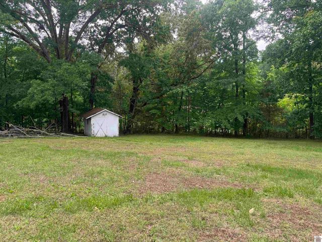 289 Radio Road, Almo, KY 42020