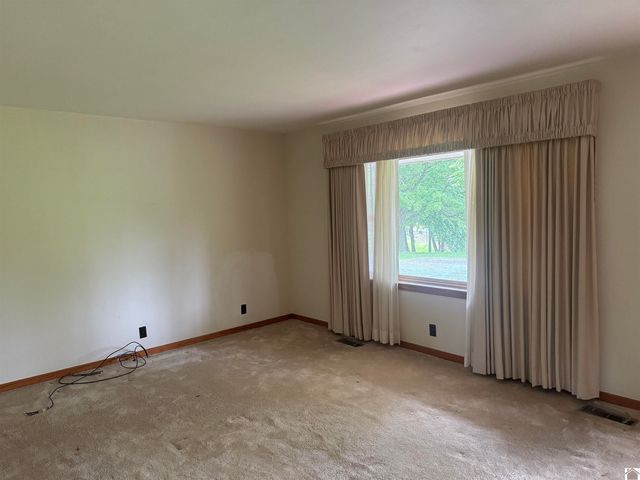 289 Radio Road, Almo, KY 42020