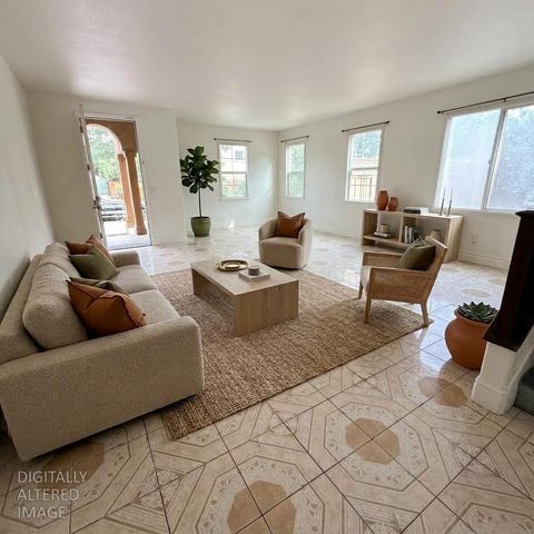 17799 Strawberry Glen St, Lathrop, CA 95330