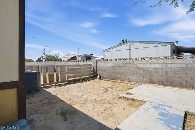 3529 Death Valley Drive, Las Vegas, NV 89122