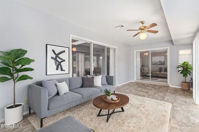 10236 N 105TH Drive, Sun City, AZ 85351