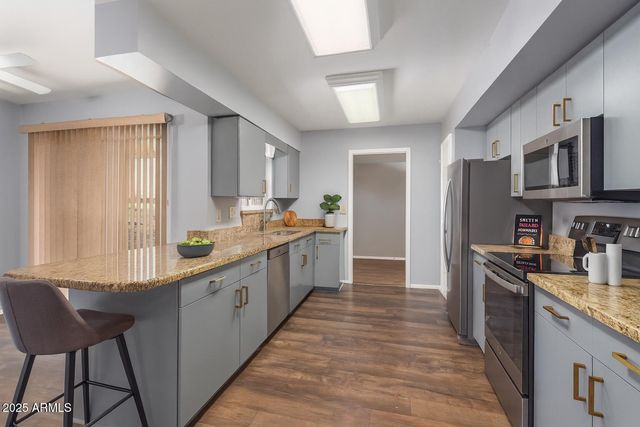 10236 N 105TH Drive, Sun City, AZ 85351