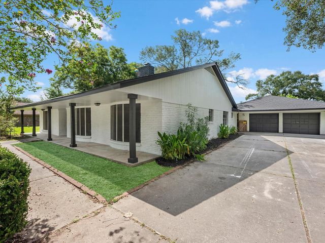 3508 Linwood Street, Pearland, TX 77581