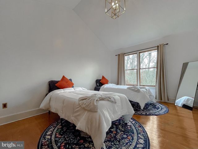 25890 WHISKEY CREEK RD, Hollywood, MD 20636