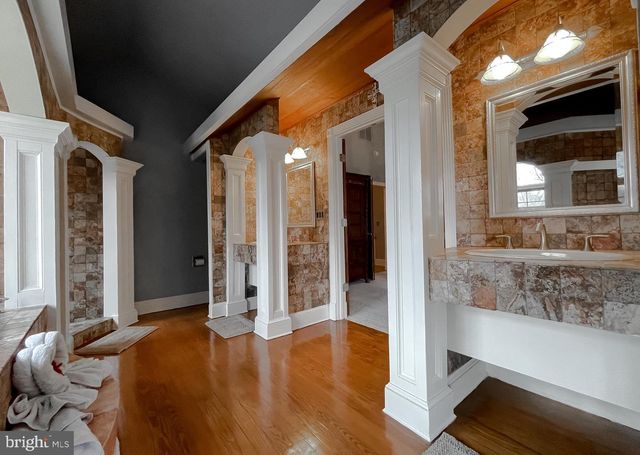 25890 WHISKEY CREEK RD, Hollywood, MD 20636