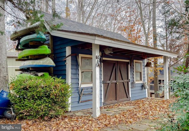 25890 WHISKEY CREEK RD, Hollywood, MD 20636