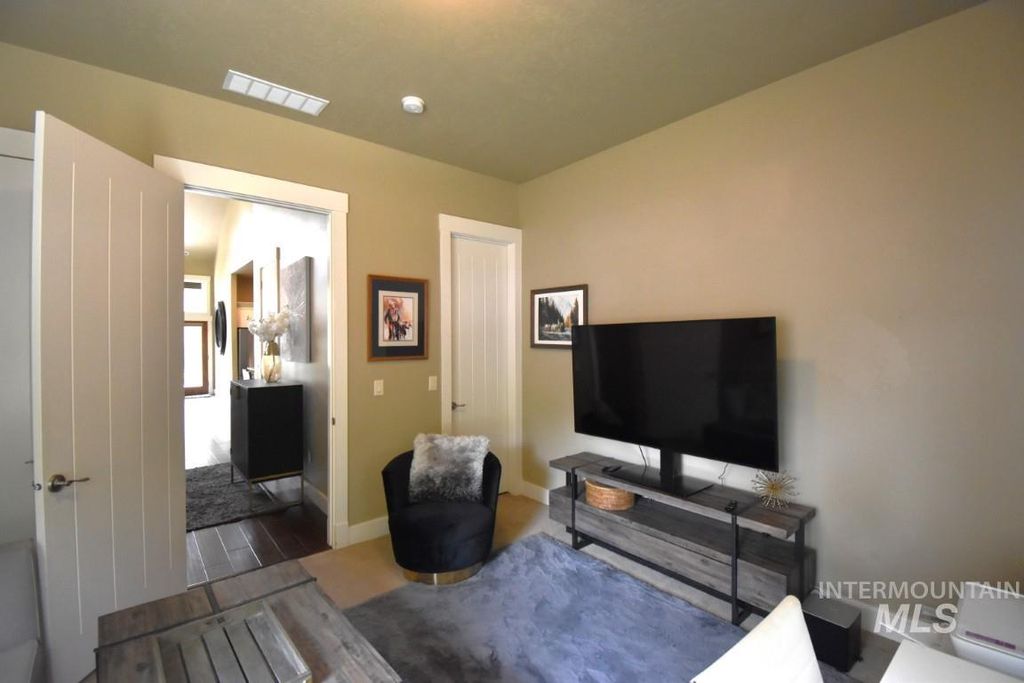 1193 E Lone Shore Dr, Eagle, ID 83616 photo 11