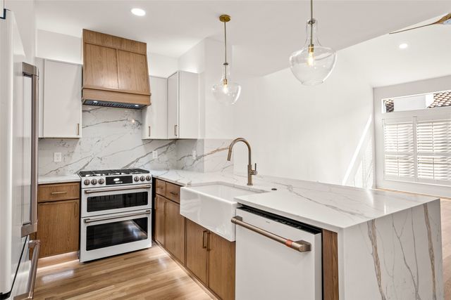 4030 Gilbert Avenue 3, Dallas, TX 75219