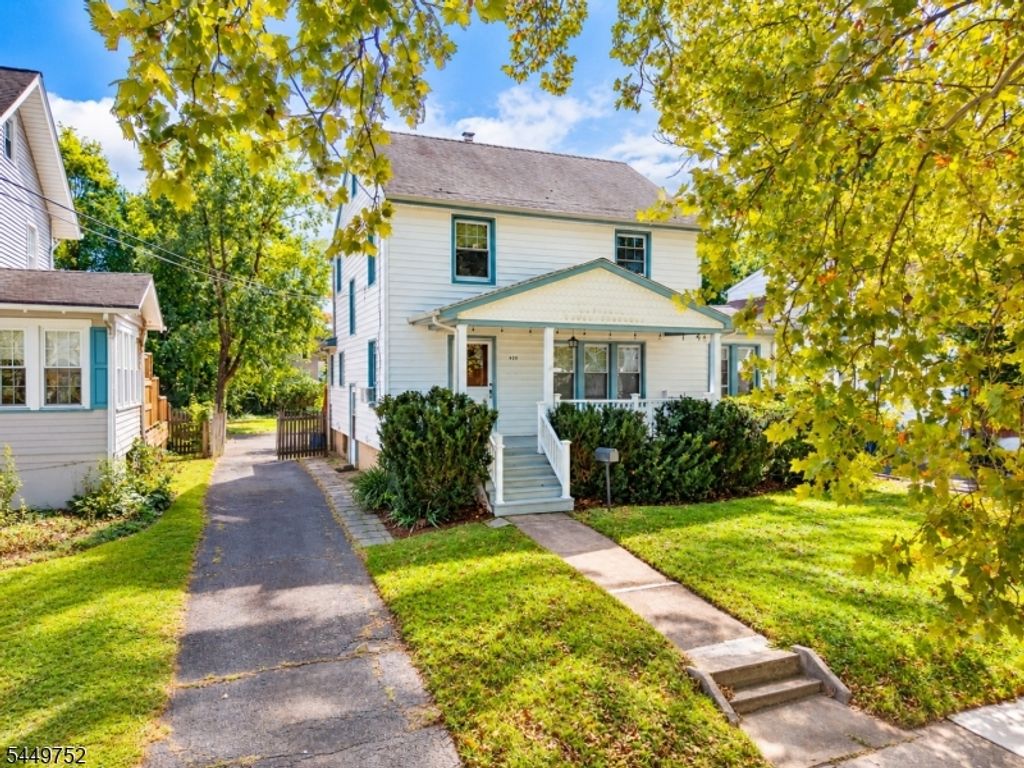 429 2Nd St, Dunellen Boro, NJ 08812 — photo 2