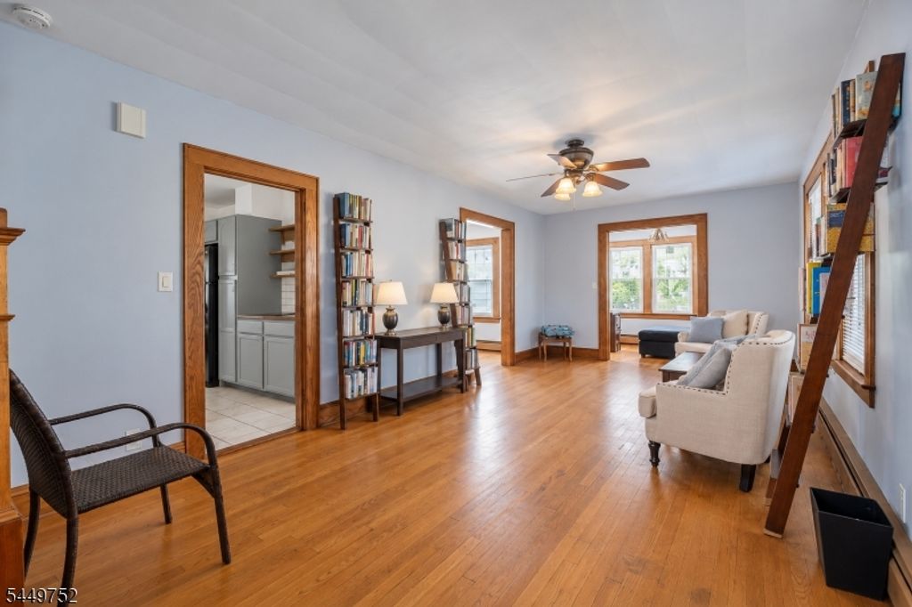 429 2Nd St, Dunellen Boro, NJ 08812 — photo 4