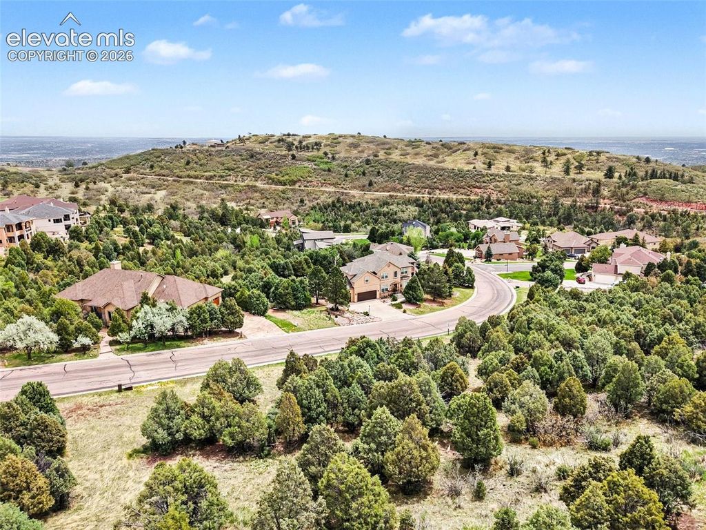 4215 Cedar Heights Drive, Colorado Springs, CO 80904 — photo 2