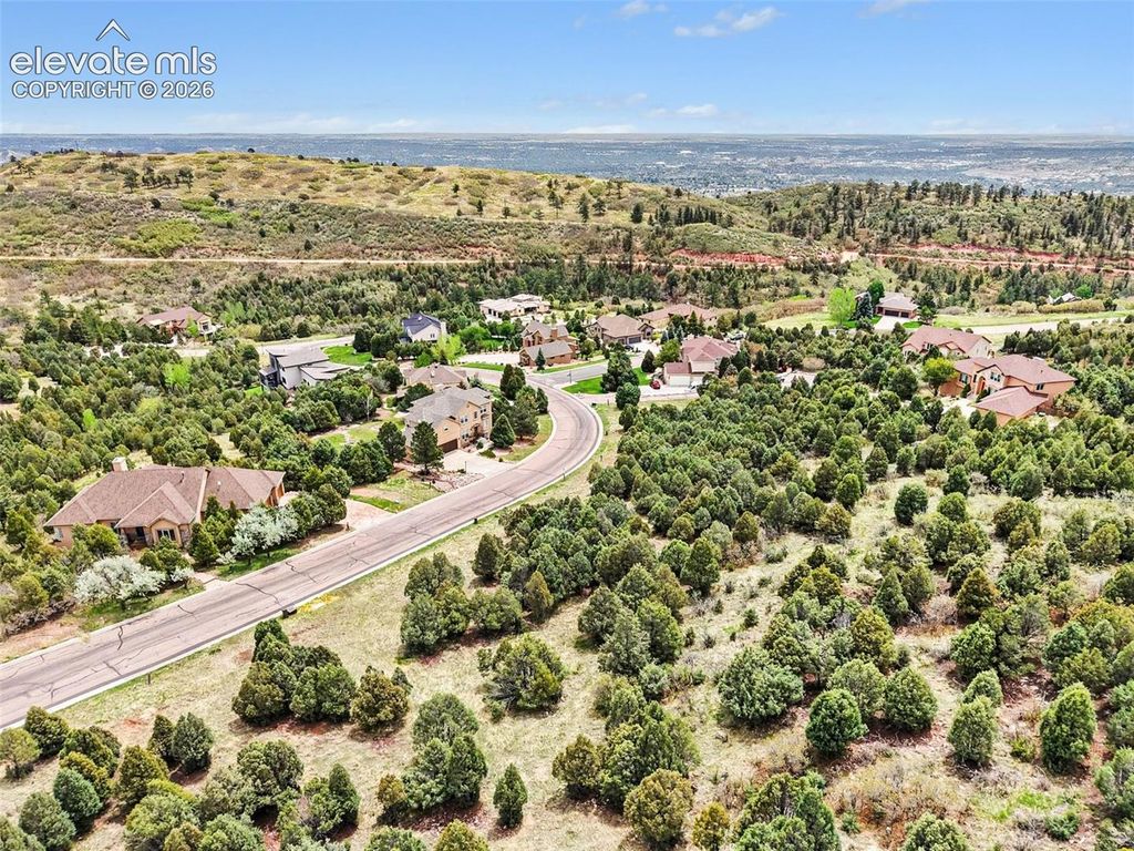 4215 Cedar Heights Drive, Colorado Springs, CO 80904 — photo 4
