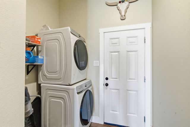 335 Meadow Bend Circle, Stephenville, TX 76401