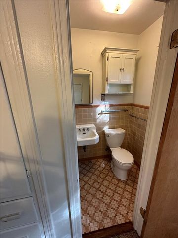 1009 W 25th ST A, Austin, TX 78705