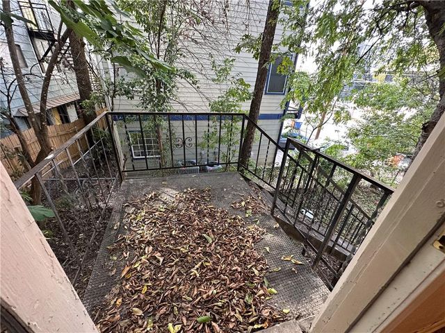 1009 W 25th ST A, Austin, TX 78705