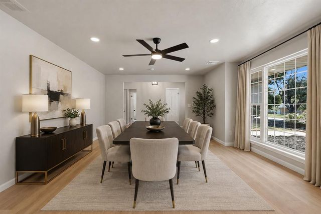 1221 Pepperdine Avenue, Edmond, OK 73013