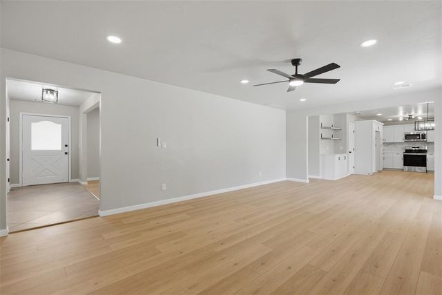 1221 Pepperdine Avenue, Edmond, OK 73013
