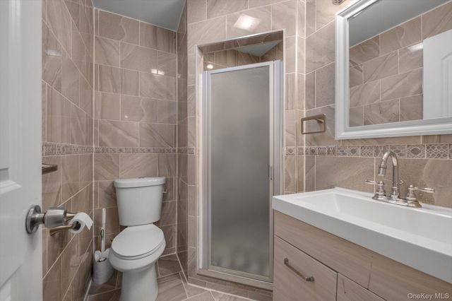 109-39 194th Street, Saint Albans, NY 11412