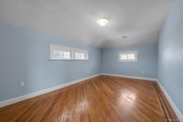 109-39 194th Street, Saint Albans, NY 11412