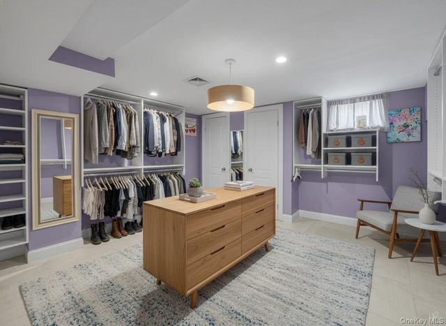 109-39 194th Street, Saint Albans, NY 11412