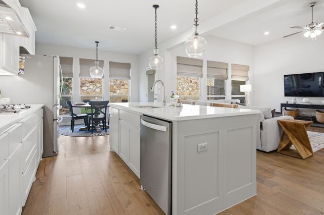 817 Uplands Drive, Northlake, TX 76226