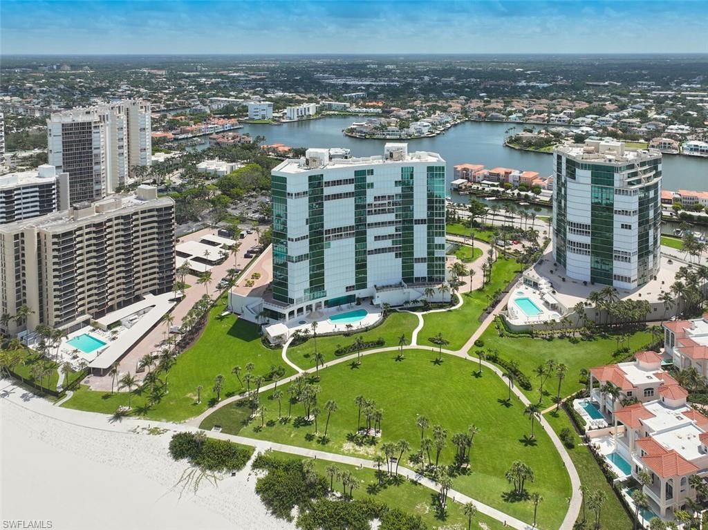 3991 Gulf Shore BLVD N # 904, Naples, FL 34103