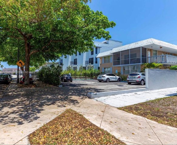 1140 71st St 2, Miami Beach, FL 33141