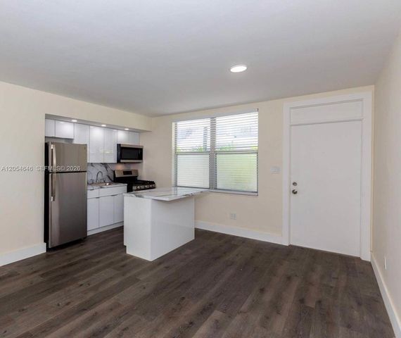 1140 71st St 2, Miami Beach, FL 33141