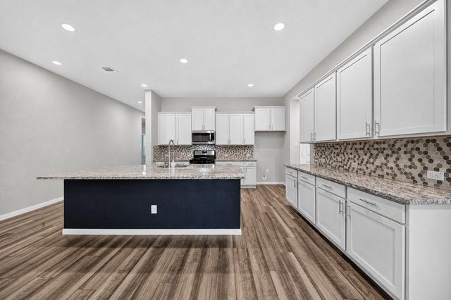 20111 Crystal Falls Court, Montgomery, TX 77316