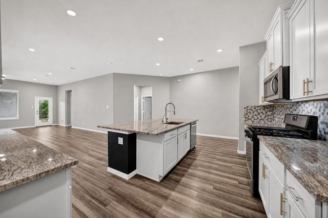 20111 Crystal Falls Court, Montgomery, TX 77316
