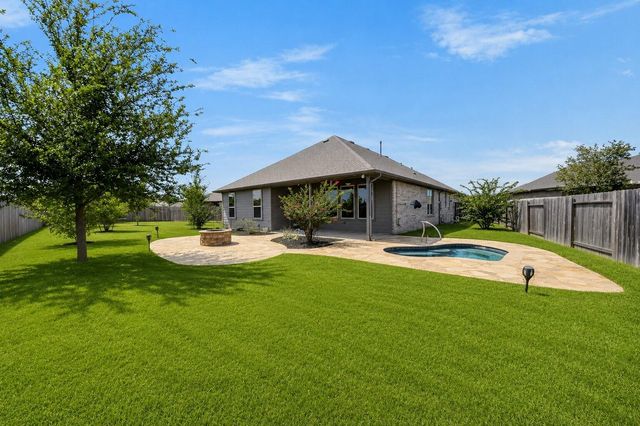 20111 Crystal Falls Court, Montgomery, TX 77316
