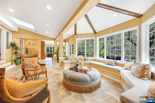 8 White Pine Road, Upper Saddle River, NJ 07458