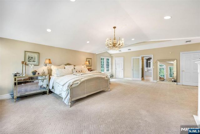 8 White Pine Road, Upper Saddle River, NJ 07458