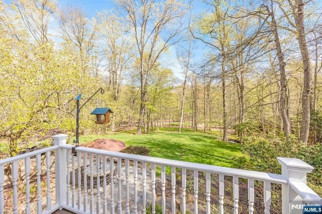8 White Pine Road, Upper Saddle River, NJ 07458