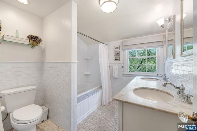 8 White Pine Road, Upper Saddle River, NJ 07458