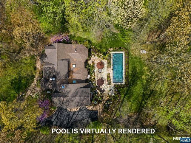 8 White Pine Road, Upper Saddle River, NJ 07458