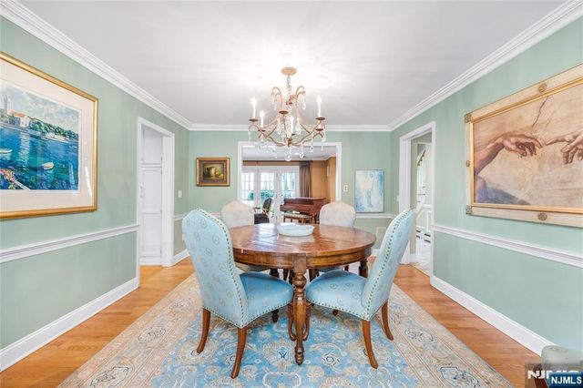 8 White Pine Road, Upper Saddle River, NJ 07458