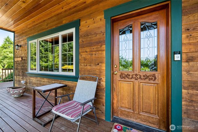 3840 E Mason Lake Road, Shelton, WA 98584