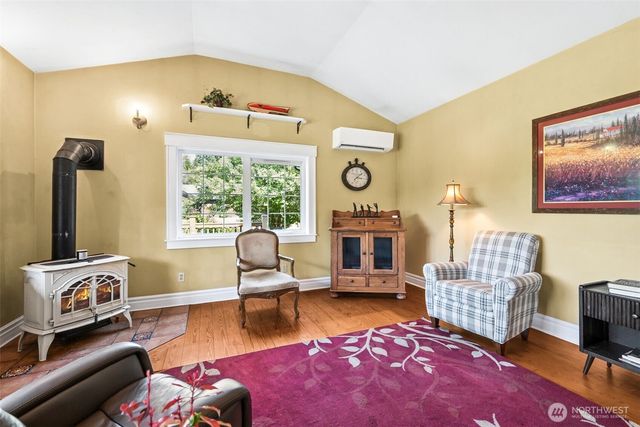 3840 E Mason Lake Road, Shelton, WA 98584