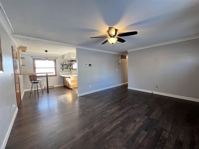 1755 E Carleton Road, Adrian, MI 49221