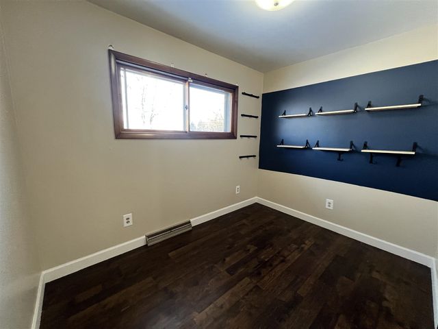 1755 E Carleton Road, Adrian, MI 49221