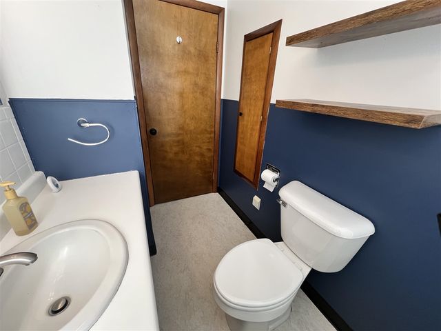 1755 E Carleton Road, Adrian, MI 49221