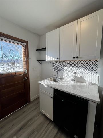 1755 E Carleton Road, Adrian, MI 49221