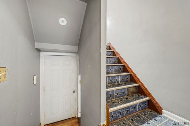70 Harriet Avenue, Buffalo, NY 14215