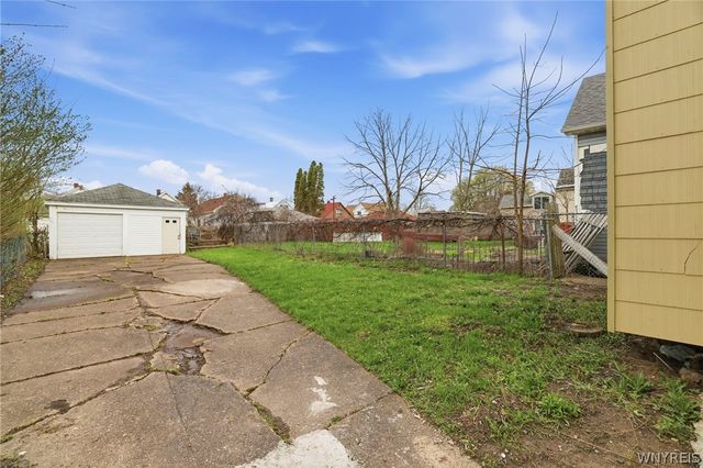 70 Harriet Avenue, Buffalo, NY 14215